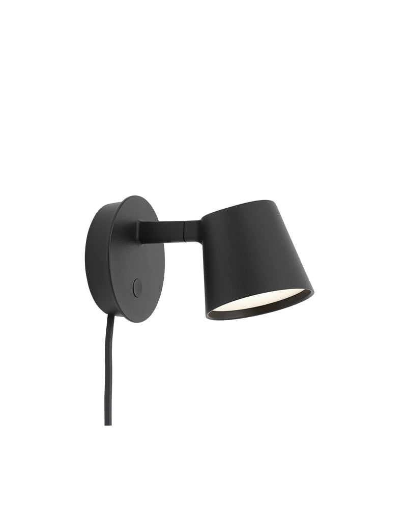 Tip - Schwarze Wandleuchte